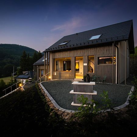 Sauerland Chalets - "Die Chalets Herzenssache" Winterberg Bagian luar foto