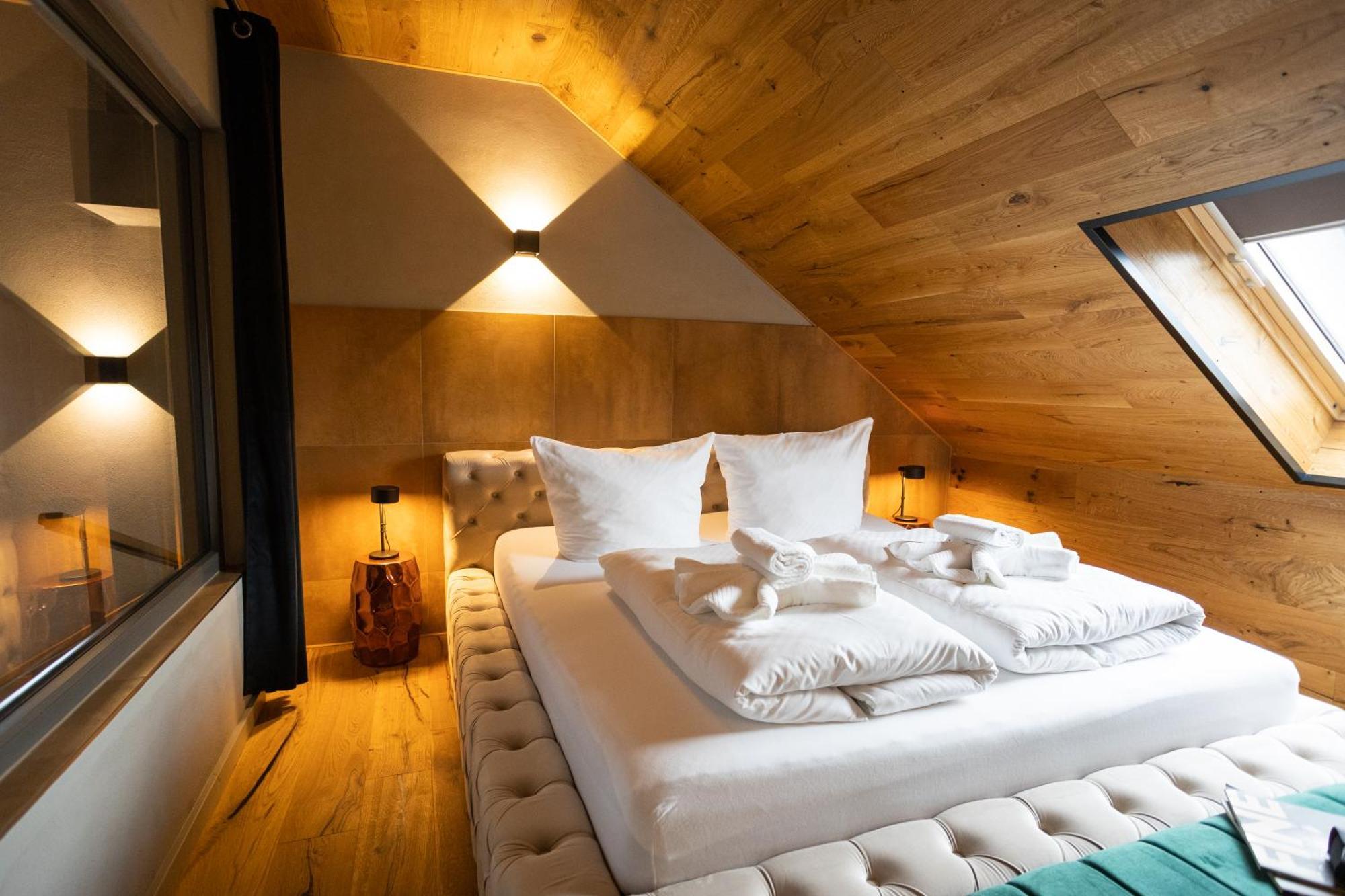Sauerland Chalets - "Die Chalets Herzenssache" Winterberg Bagian luar foto